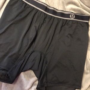 🖤Lulu lemon boxers🖤